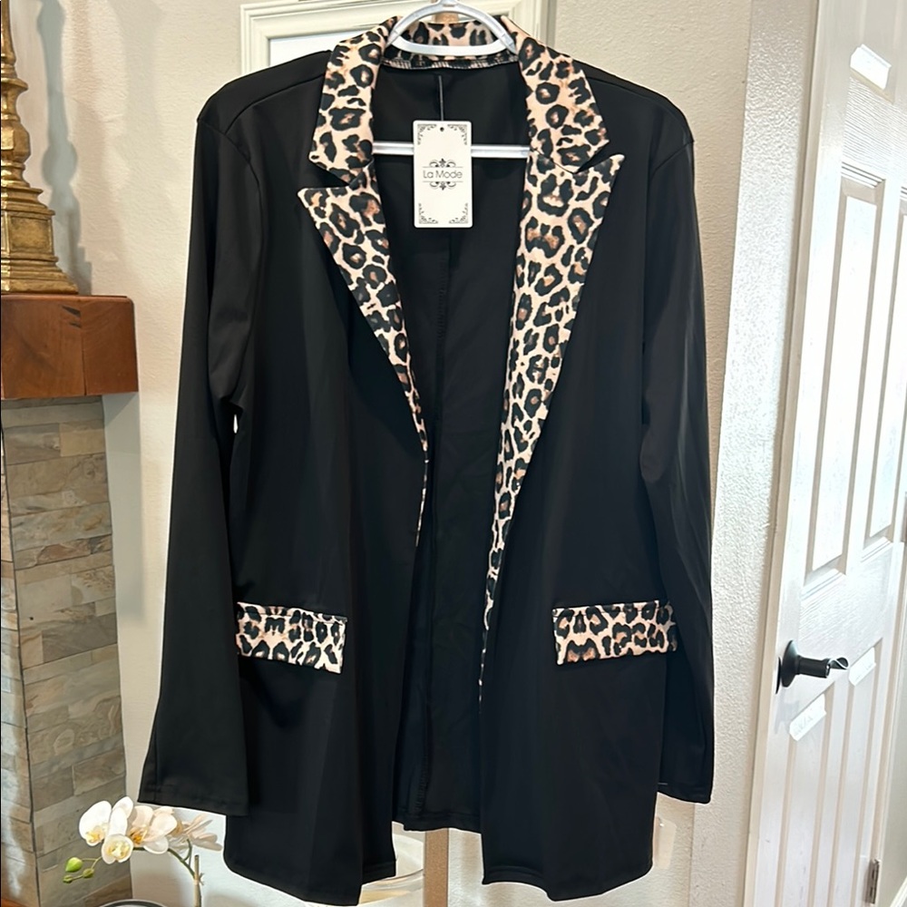 NWT LaMode Leopard Trim Black Blazers & Suit Jackets